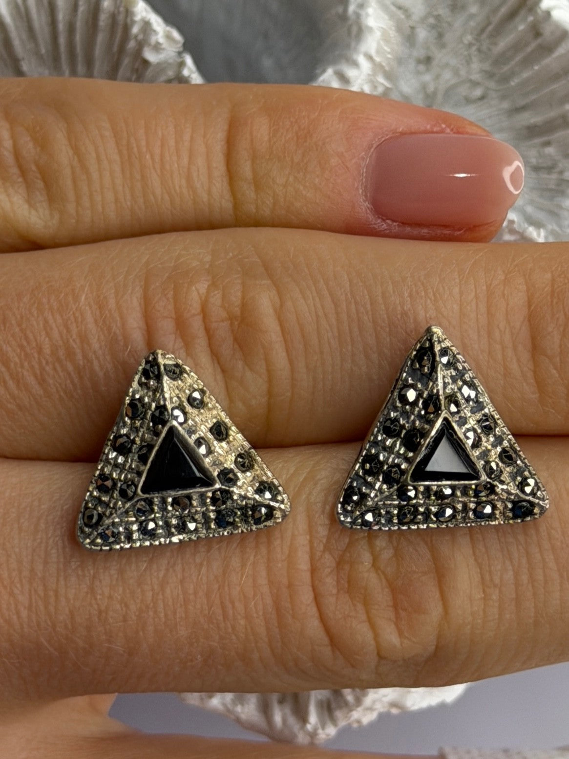 Vintage 925 Sterling Silver Onyx & Marcasite Earrings
