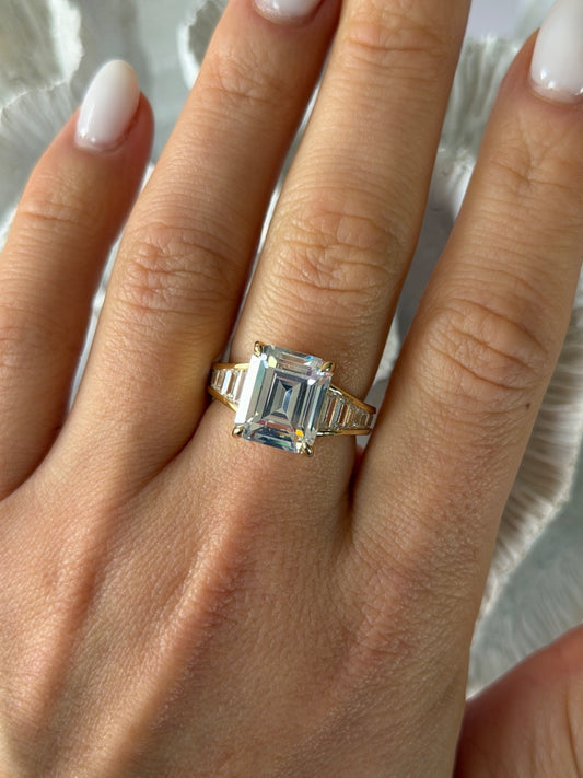 925 Sterling Silver Gold Plated Cz Ring Size 8