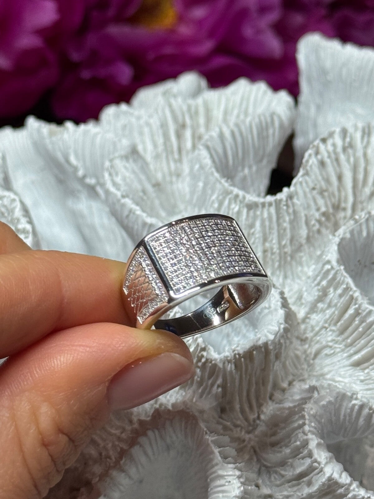 925 Sterling Silver Diamonds Ring Size 8.5