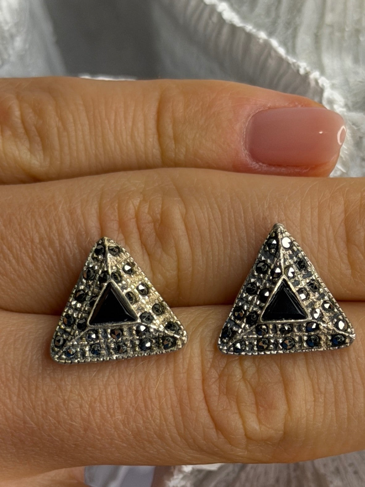 Vintage 925 Sterling Silver Onyx & Marcasite Earrings