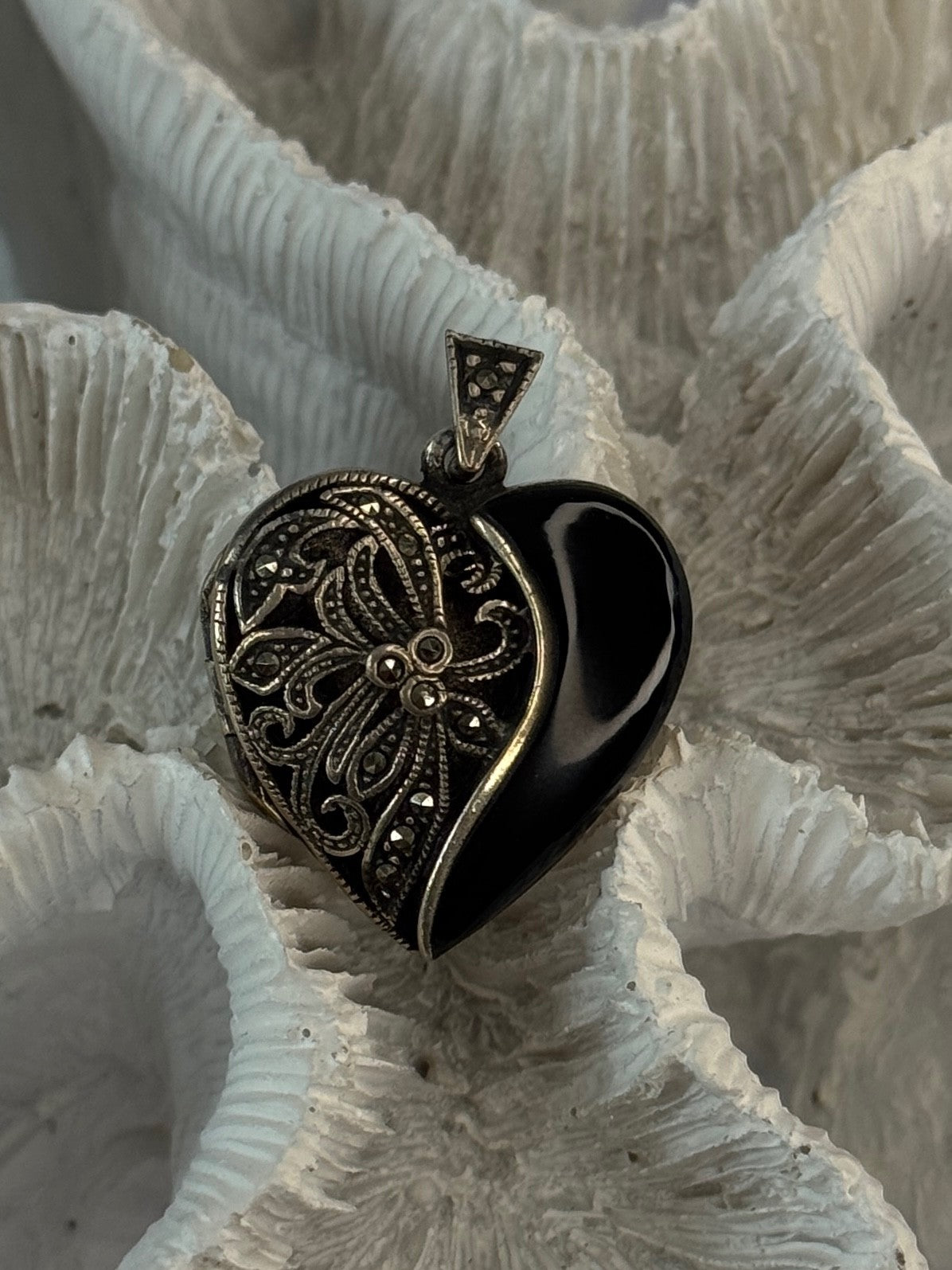 Vintage 925 Sterling Silver Onyx & Marcasite Heart Locket Pendant