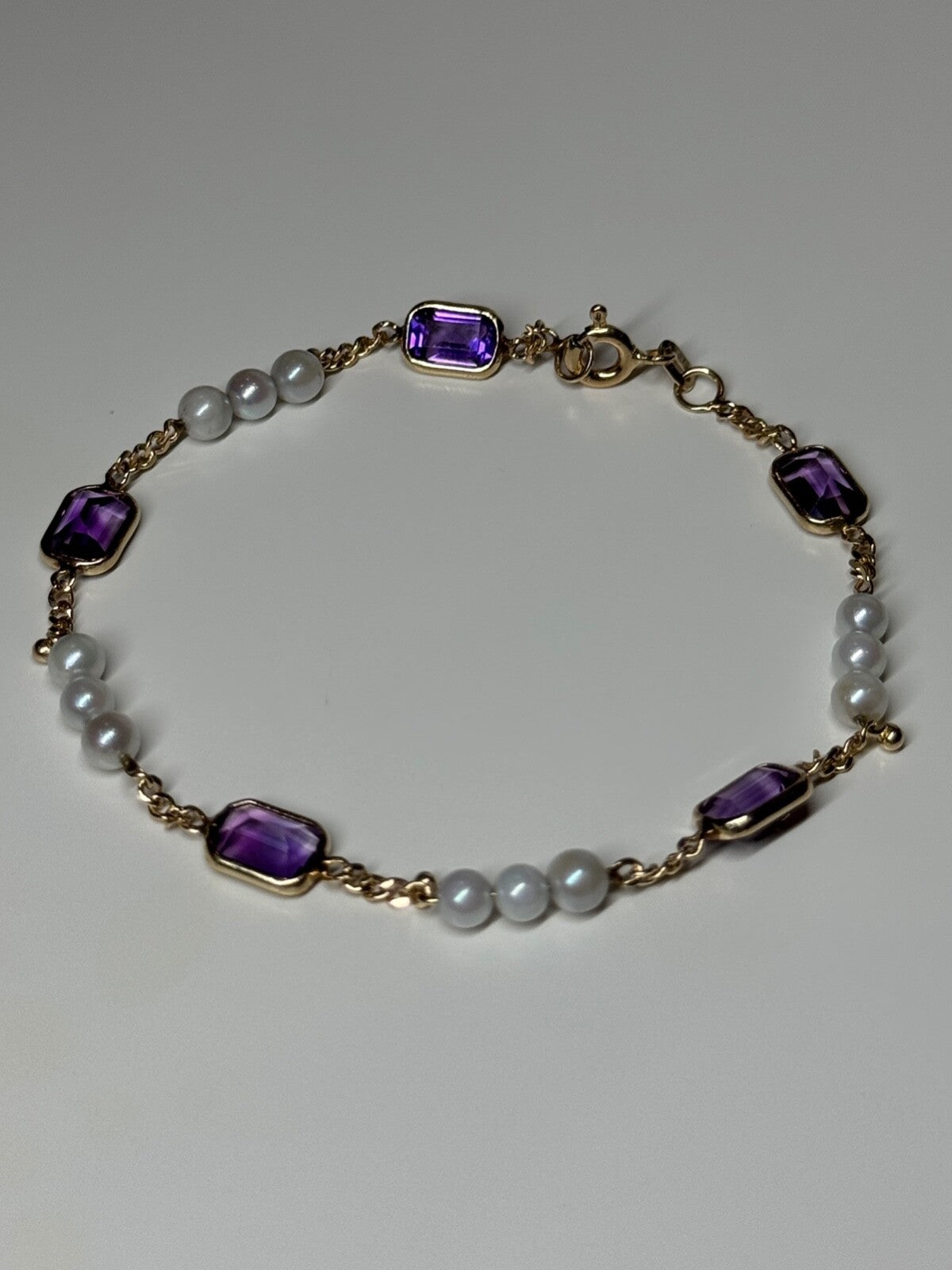 14K Yellow Gold Amethyst & Pearls Bracelet Length 7