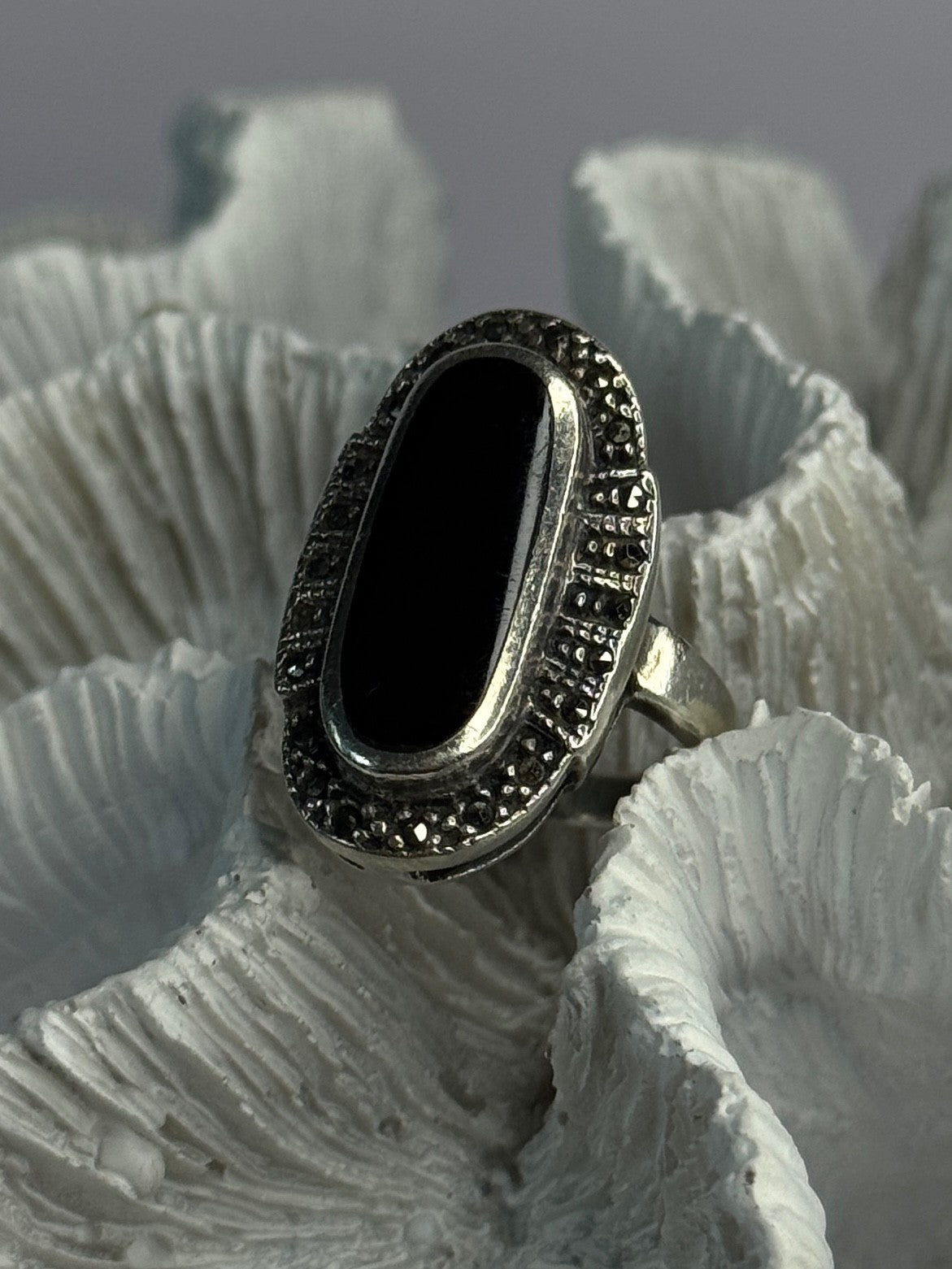 Vintage 925 Sterling Silver Onyx & Marcasite Ring Size 6.5