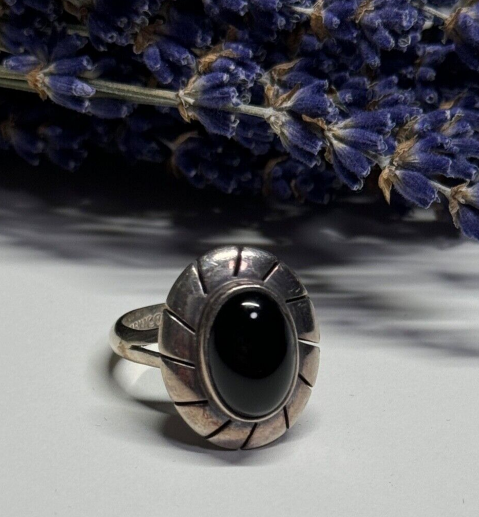 925 Sterling Silver Onyx Ring Size 8.5