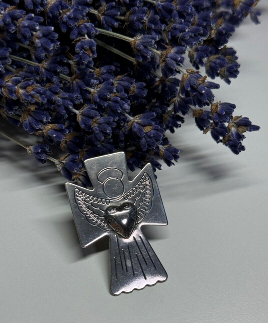 925 Sterling Silver Angel Heart Brooch