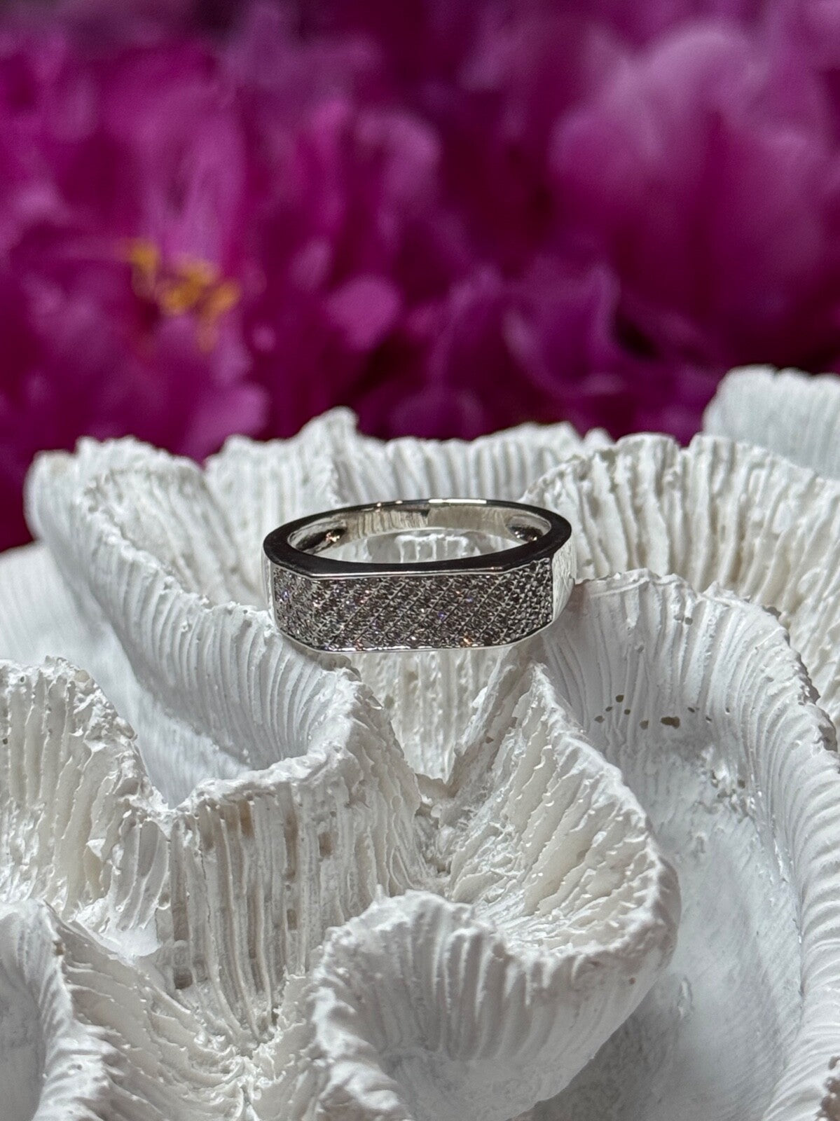 925 Sterling Silver Diamonds Ring Size 9.25