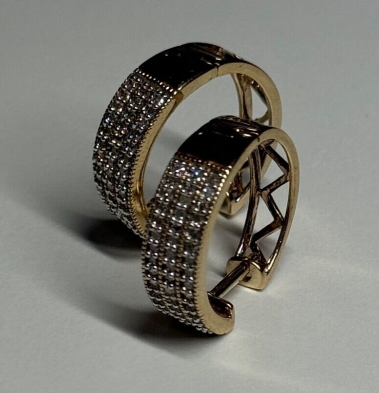10K Yellow Gold Diamonds 0.9 Carat Earrings Length 18 mm
