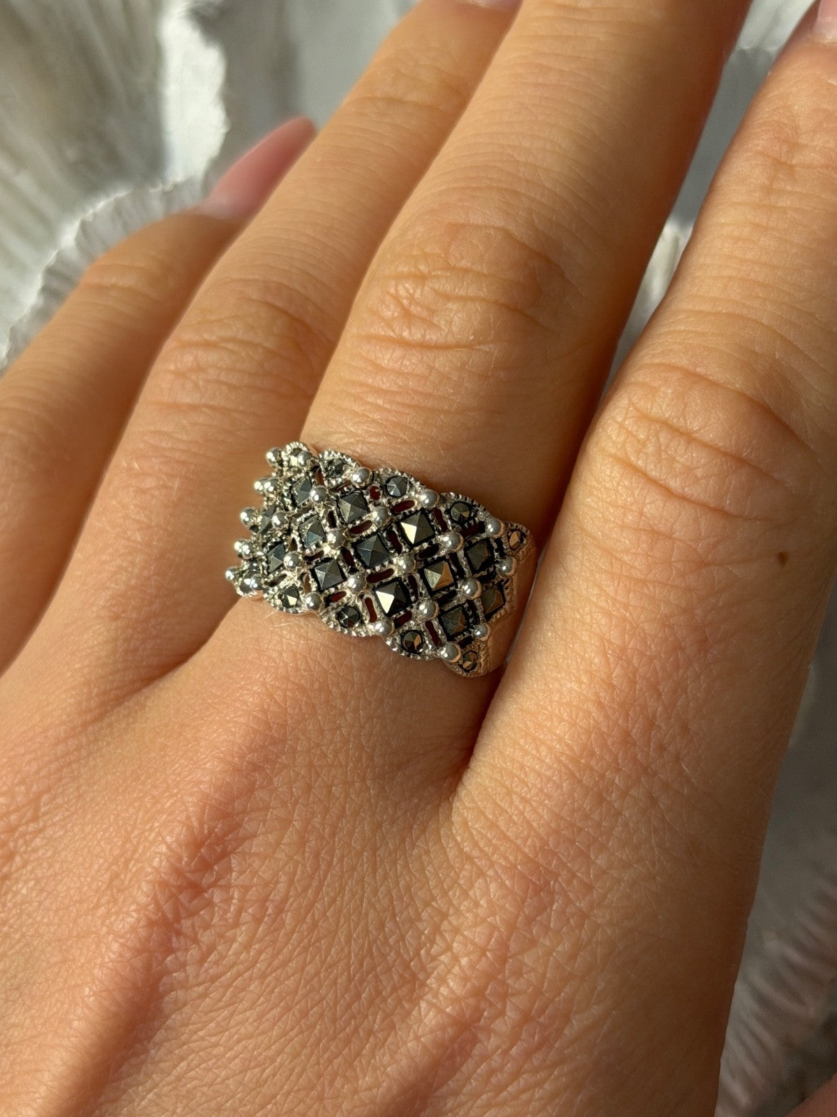 Vintage 925 Sterling Silver Marcasite Ring Size 8