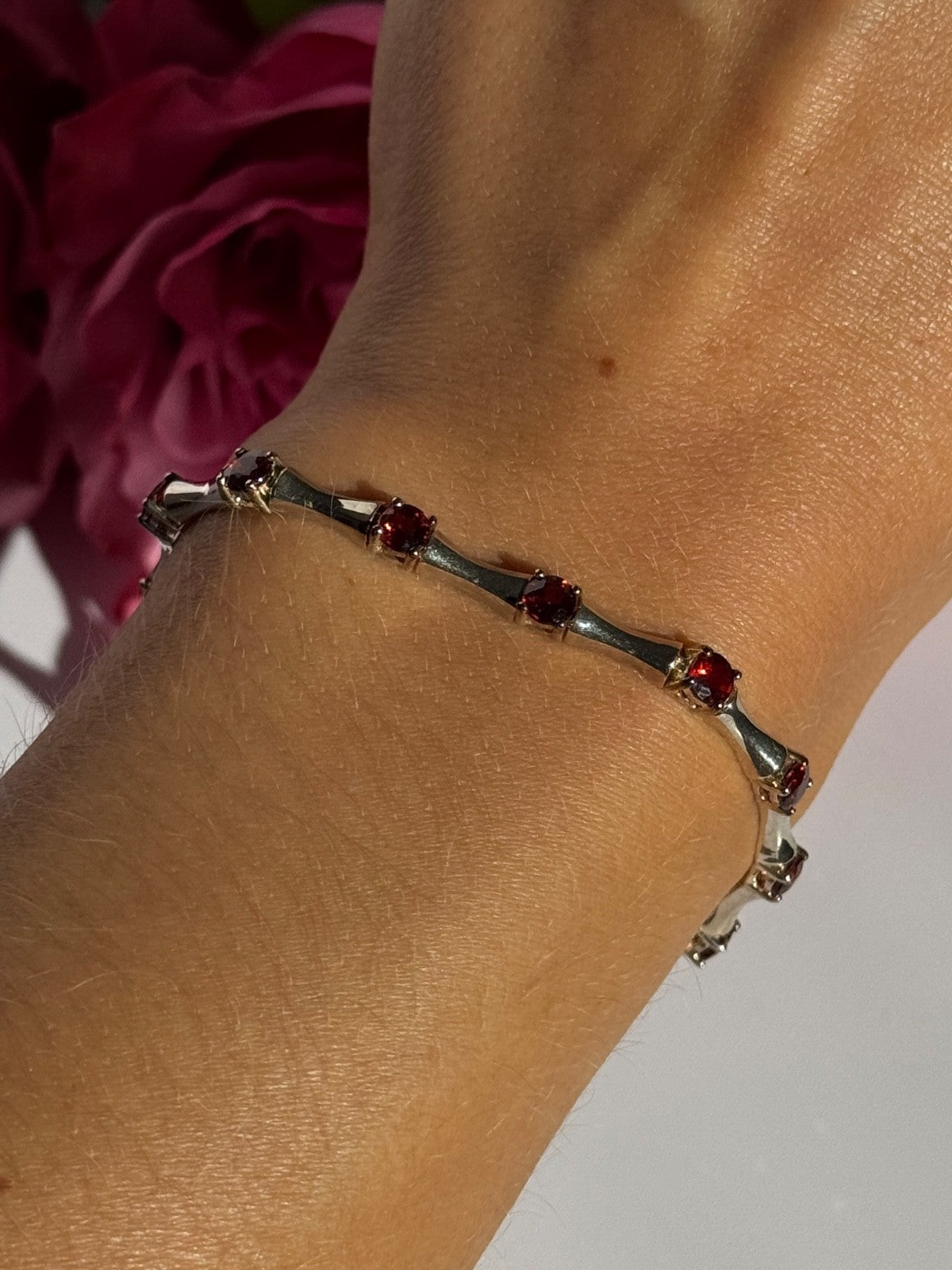 925 Sterling Silver Garnet Bracelet 7 Inch