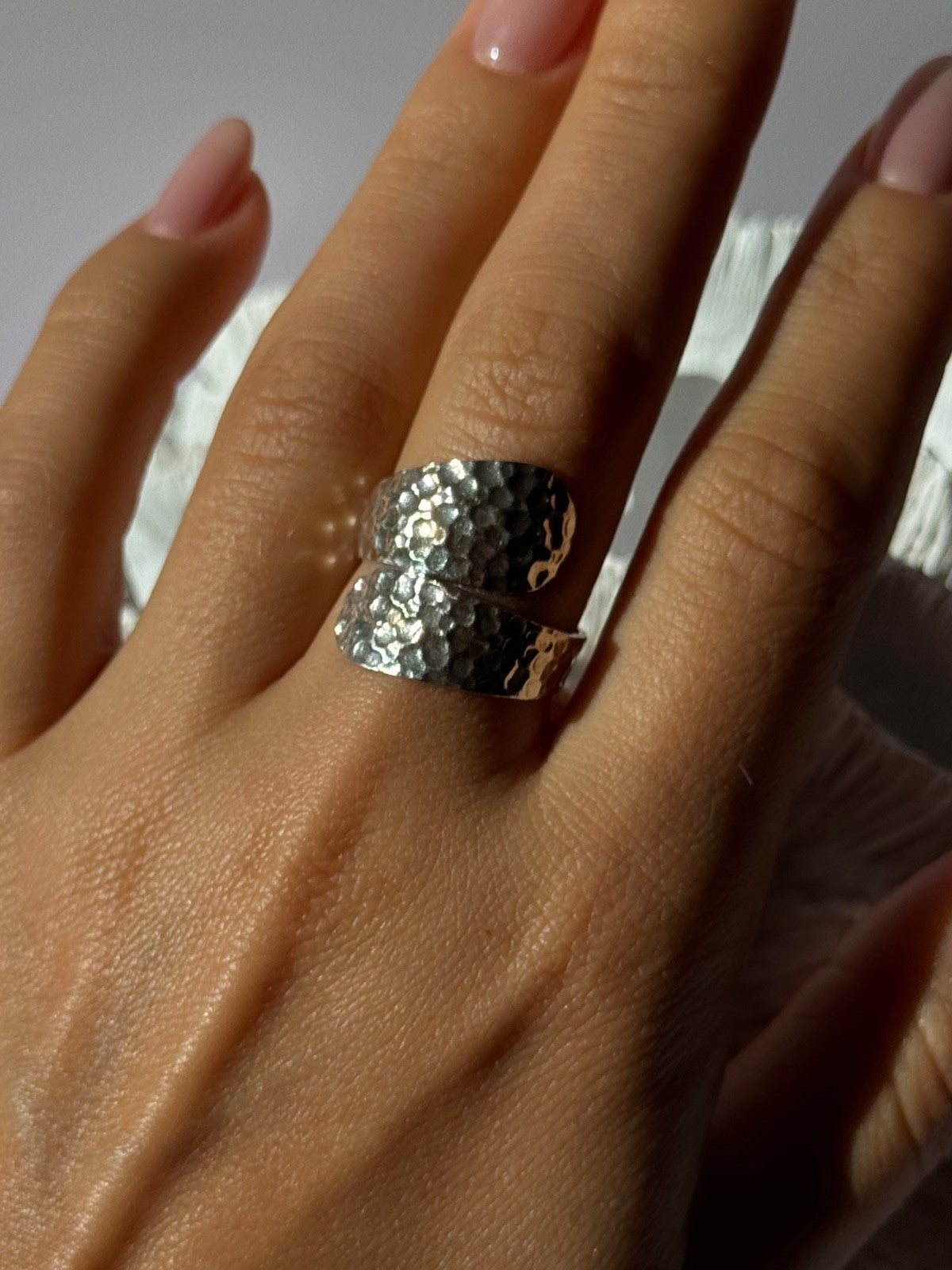 Elegant Design 925 Sterling Silver Ring Sizable