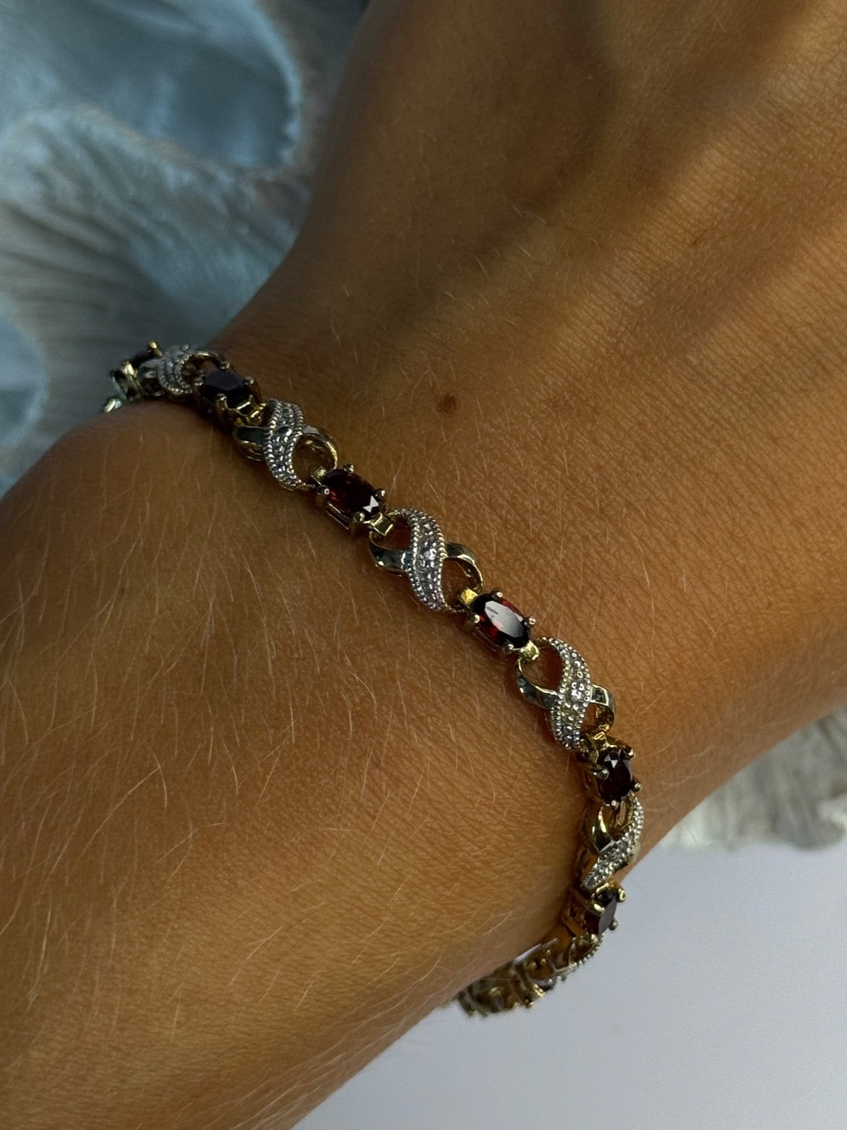925 Sterling Silver Gold Plated Garnet Bracelet Length 7.5