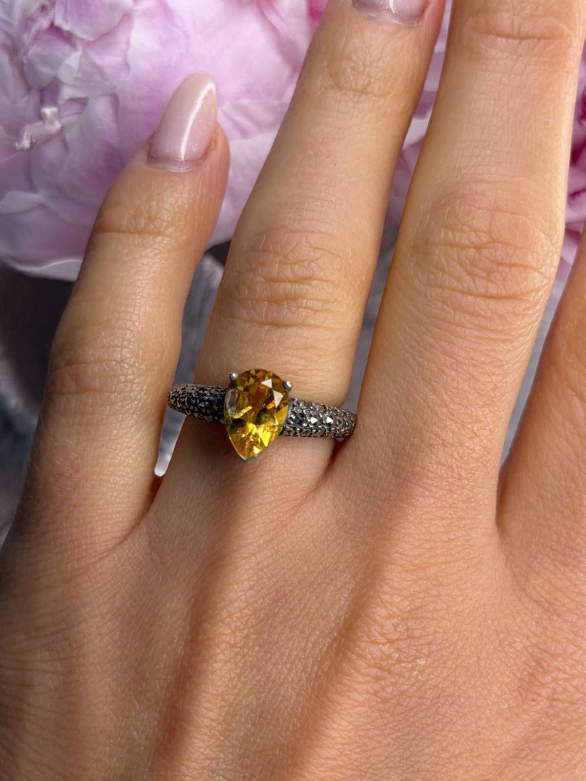 925 Sterling Silver Citrine & Marcasite Ring Size 7