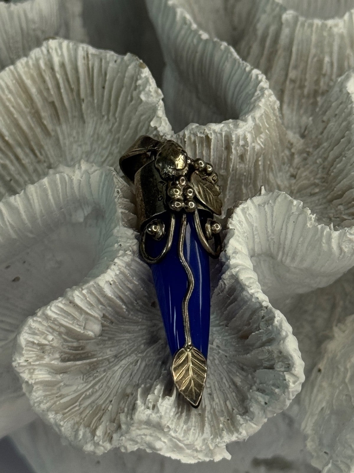 925 Sterling Silver Blue Quartz Ornament Pendant Length 2 Inch
