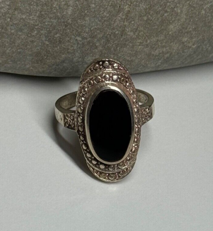 925 Sterling Silver Onyx Ring Size 5.5