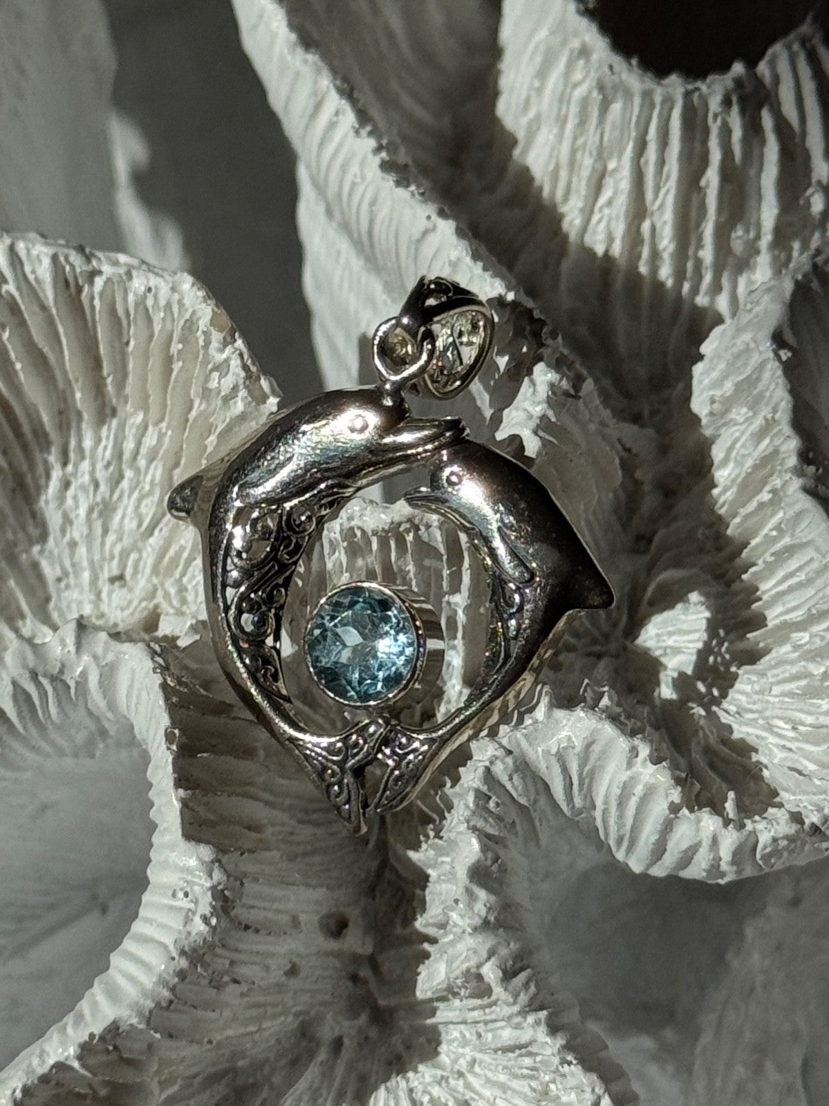 925 Sterling Silver Dolphins Topaz Pendant