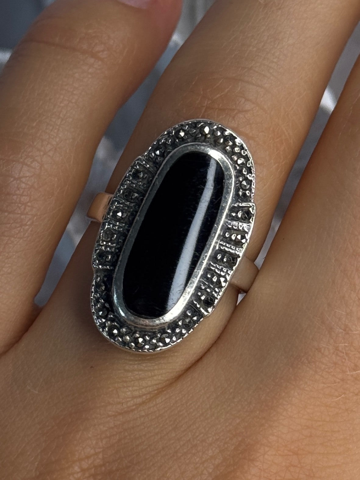 Vintage 925 Sterling Silver Onyx & Marcasite Ring Size 6.5