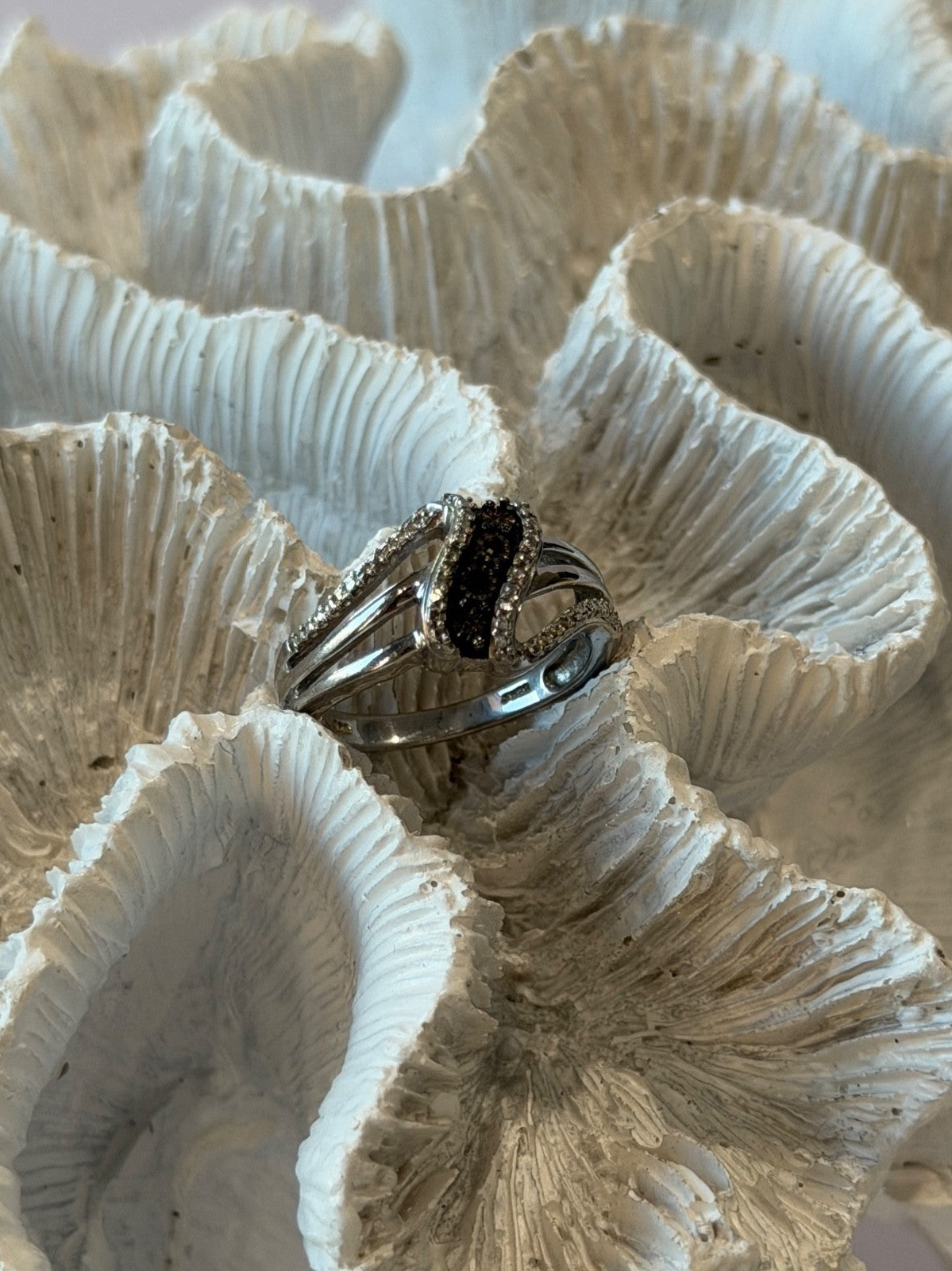 Jwbr 925 Sterling Silver Black & White Diamond Ring Size 7