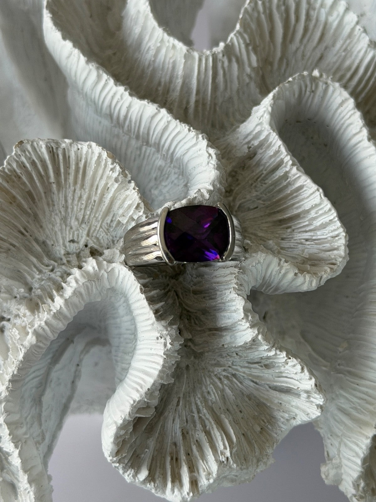 FAS 925 Sterling Silver Amethyst Ring Size 8