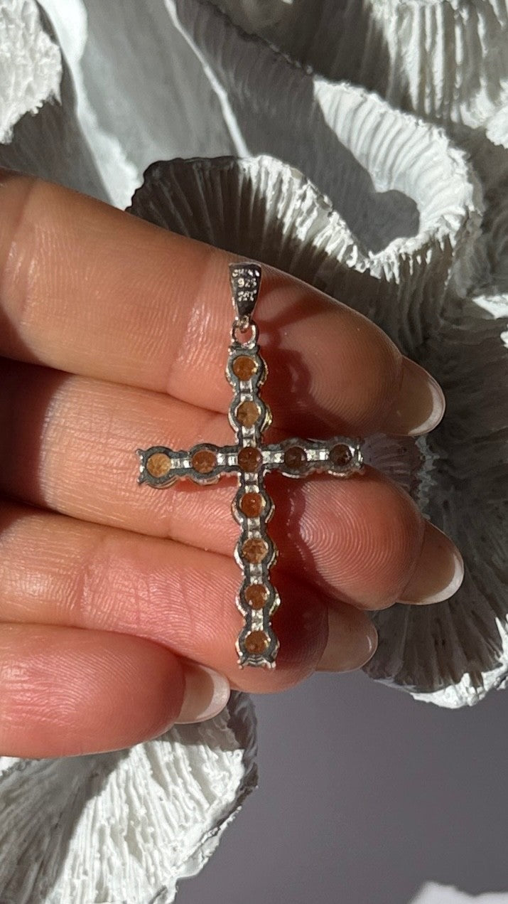 925 Sterling Silver Peridot Cross Pendant