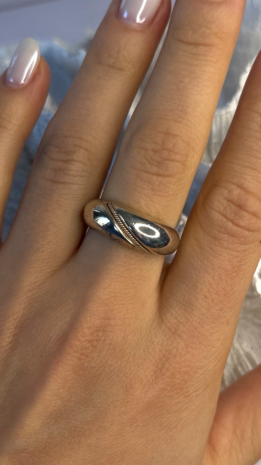 Vintage 925 Sterling Silver & 10K yellow Gold Rope Twist Ring Size 8.5