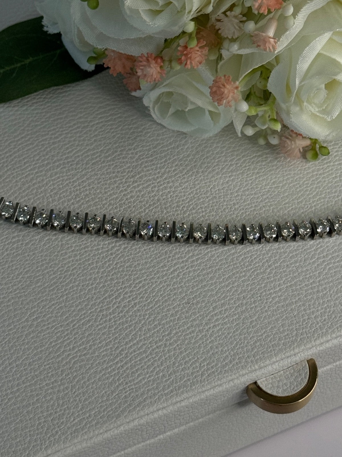 Beautiful 925 Sterling Silver CZ Bracelet Length 7.5 Inch