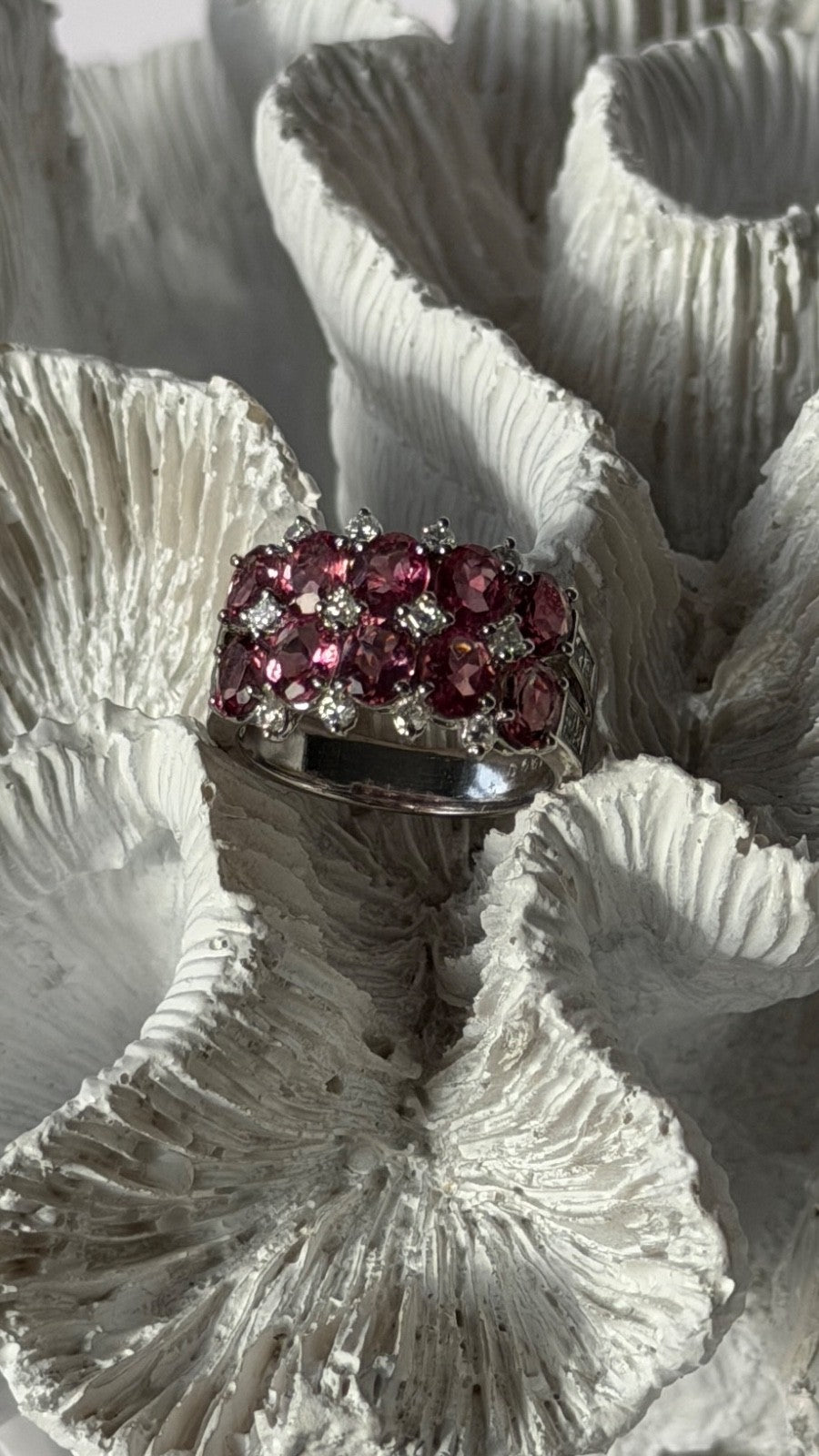 18K 750 White Gold Pink Tourmaline & Diamond Ring Size 6.5
