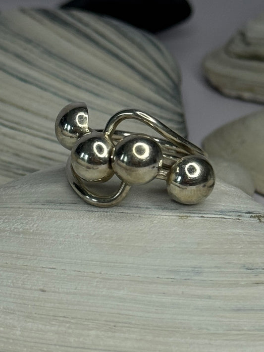 Unique Design 925 Sterling Silver Ring Size 8