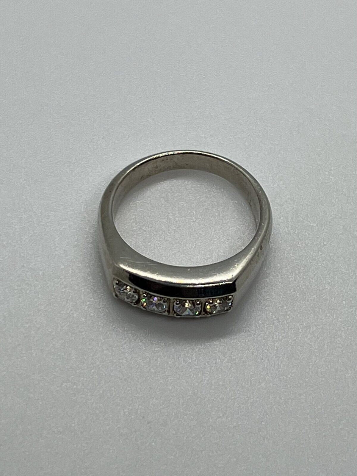 925 Sterling Silver CZ Ring Size 9