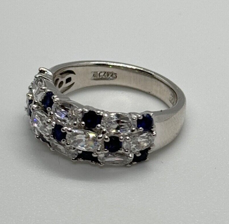 925 Sterling Silver CZ Ring Size 7