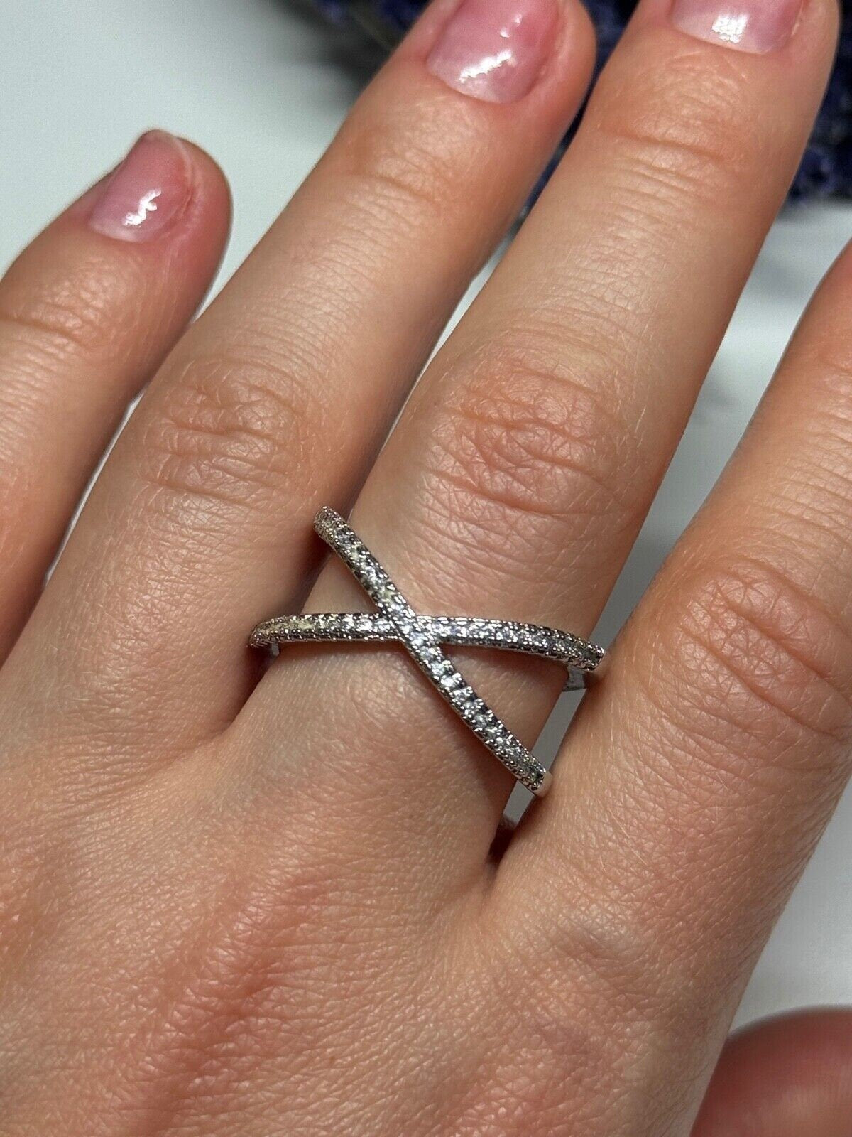 925 Sterling Silver CZ Ring Size 8.5