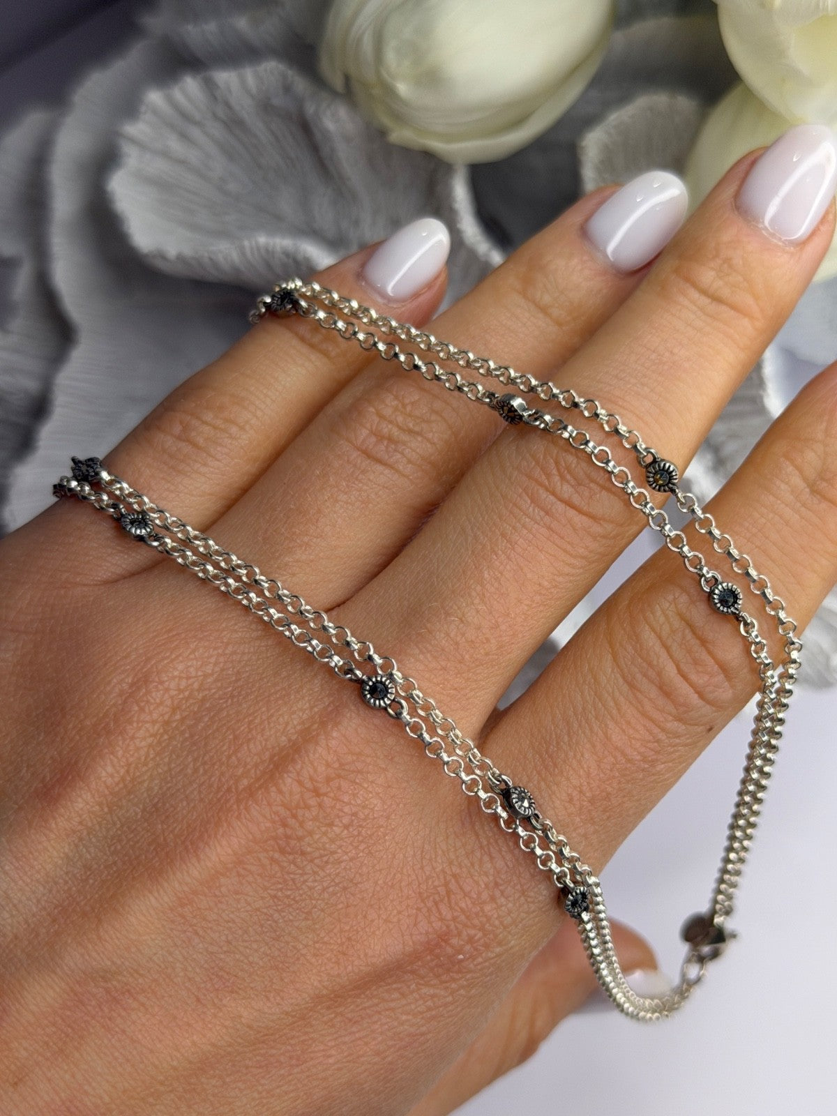 Beautiful 925 Sterling Silver Hematite Necklace Length 32 in