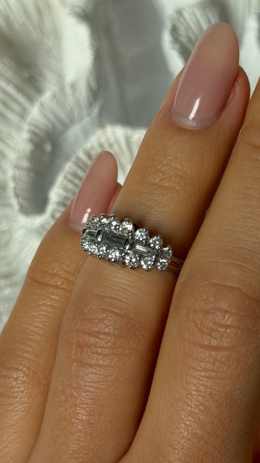 14K White Gold Diamond 0.80 carats Ring Size 4