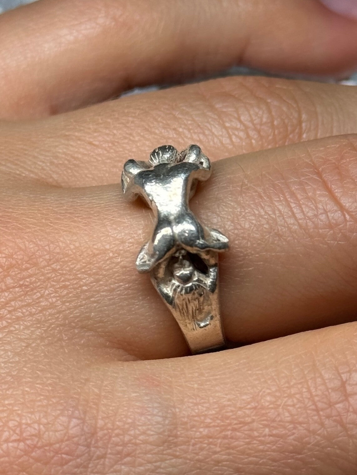 925 Sterling Silver Kamasutra Ring Size 7.5