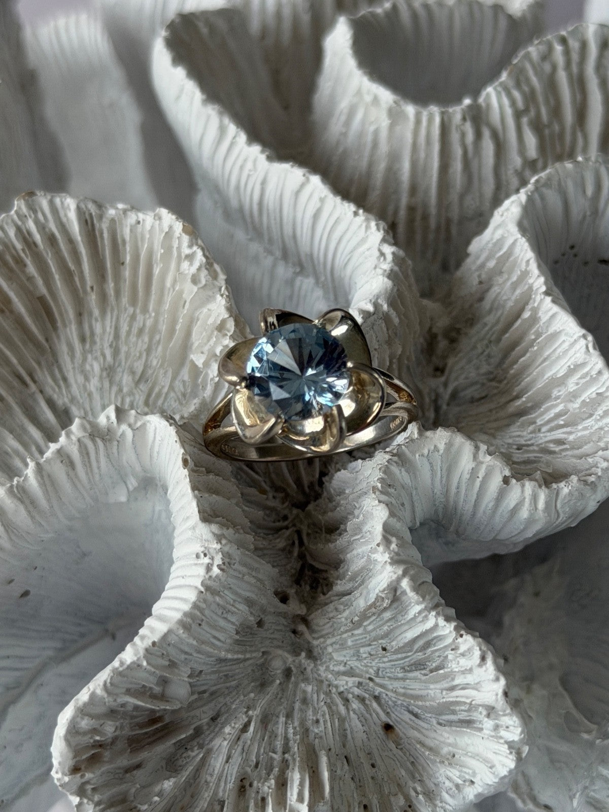 925 Sterling Silver Blue Cz Flower Ring Size 7