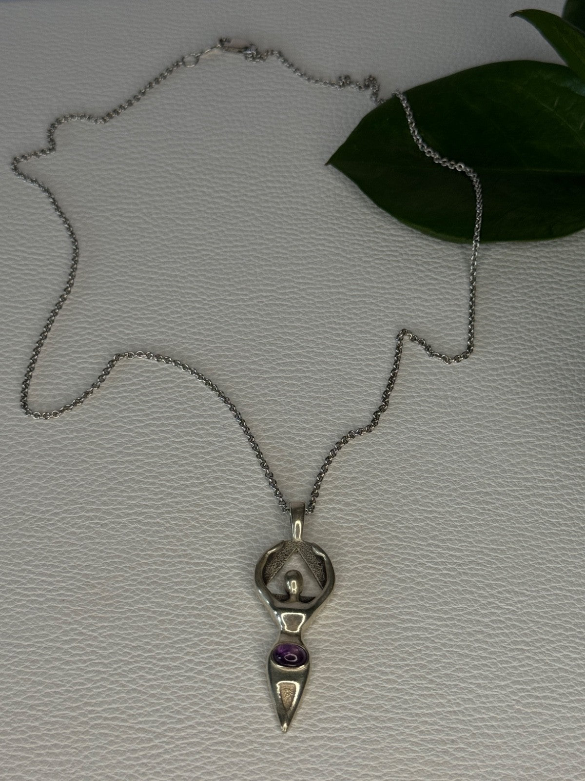 925 Sterling Silver Amethyst "Figure" Chain With Pendant Length 18 in