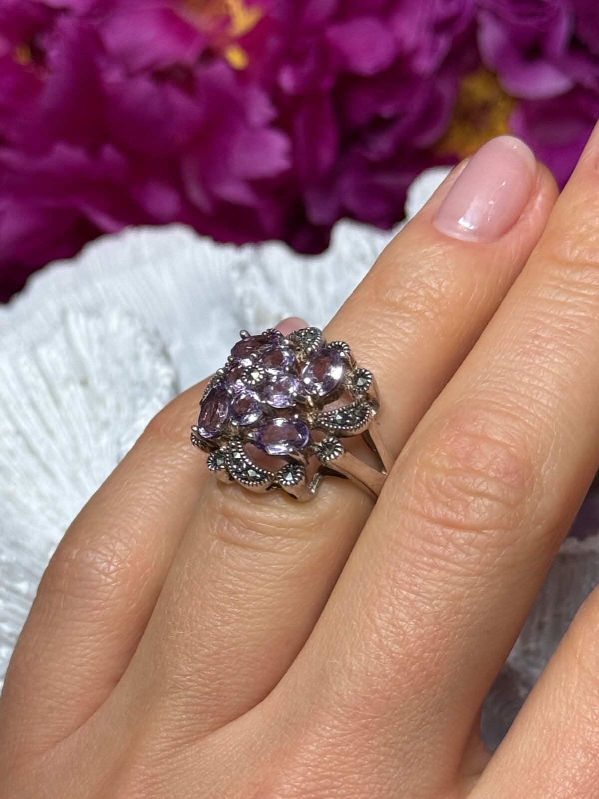 925 Sterling Silver Amethyst & Marcasite Ring Size 5