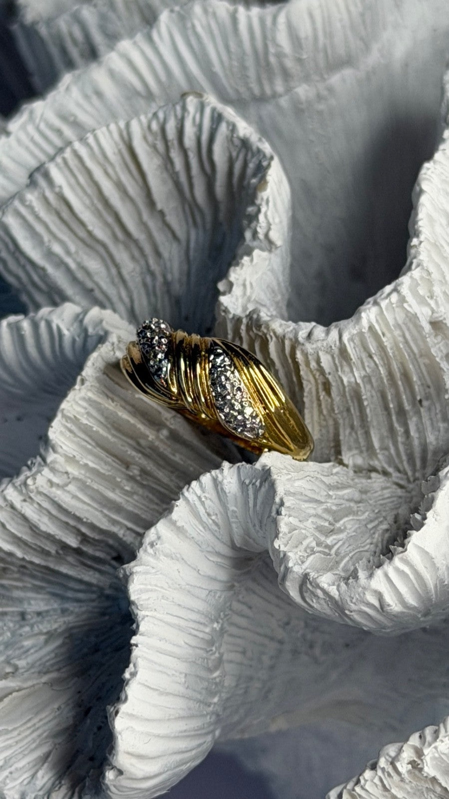 925 Sterling Silver Gold Plated Diamond Ring Size 6.5