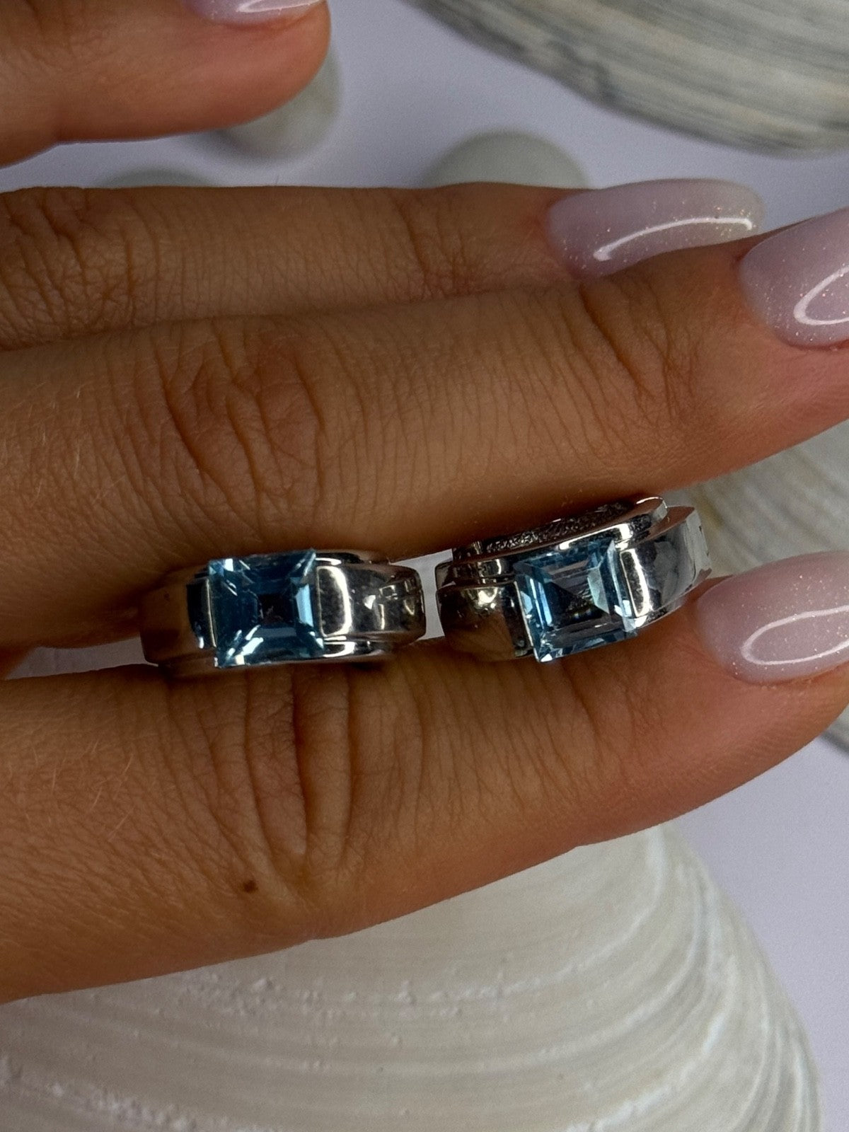 925 Sterling Silver Blue Topaz Earrings Length 0.8 Inch