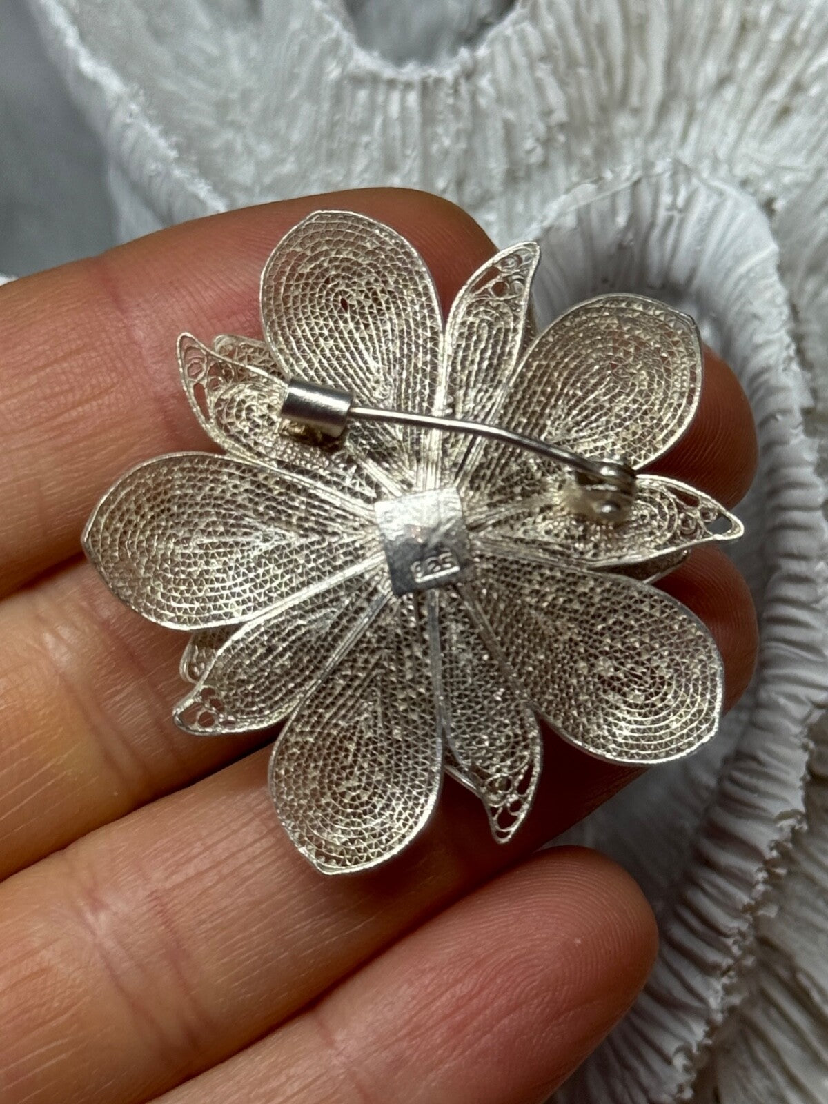 925 Sterling Silver Flower Brooch Length 1.8 Inch