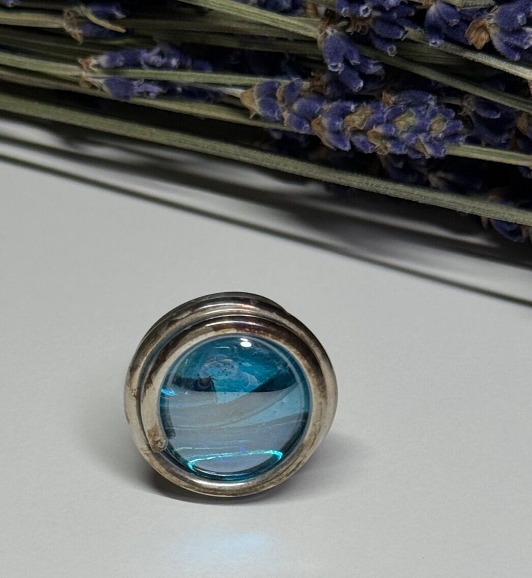 Modern Art Design Blue CZ Ring Size 6