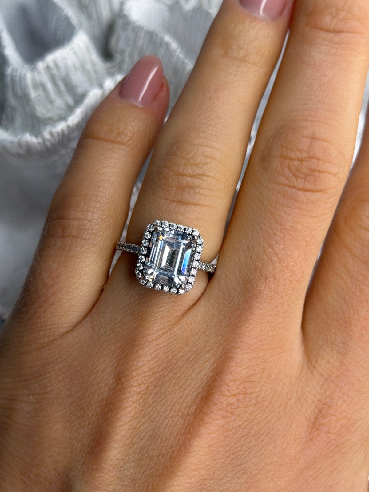 Swarovski 925 Sterling Silver Ring Size 6