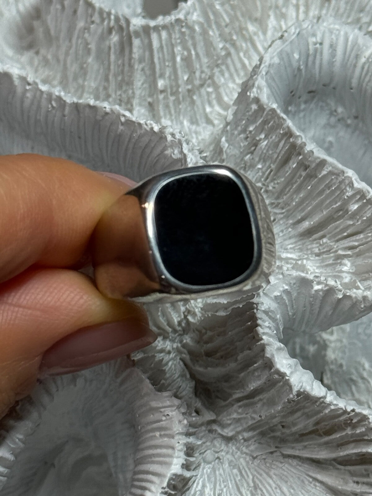 925 Sterling Silver Black Nephrite Men'S Ring Size 10.5