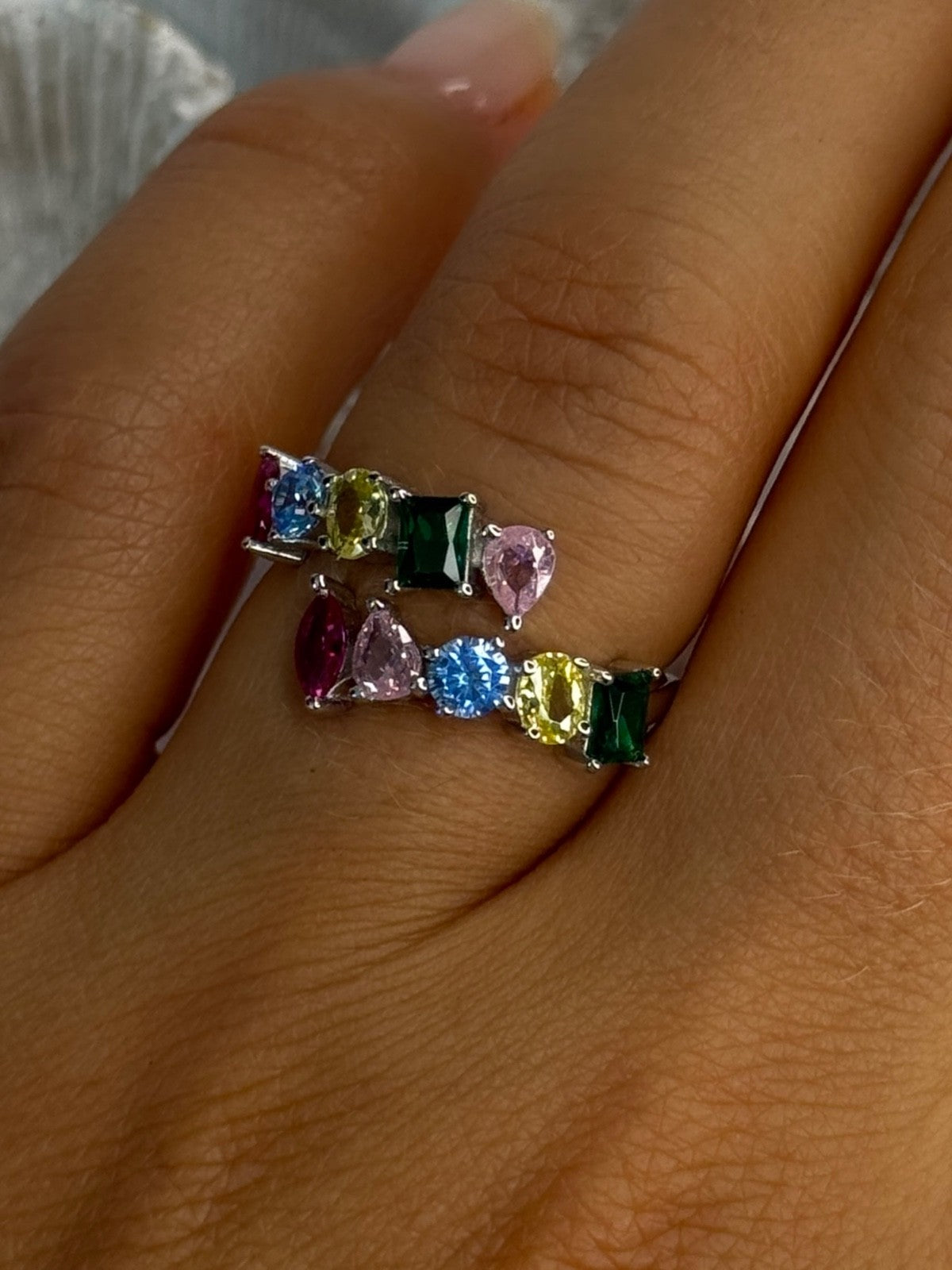 925 Sterling Silver Ring Multicolor CZ Size 7 Sizable