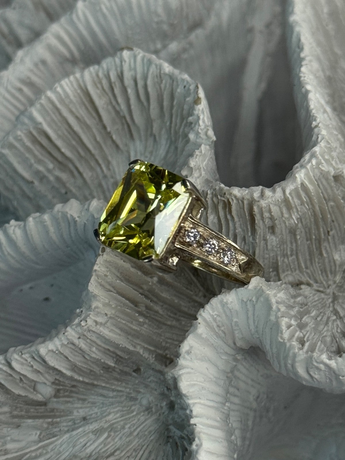 925 Sterling Silver Lemon Quartz Ring Size 8