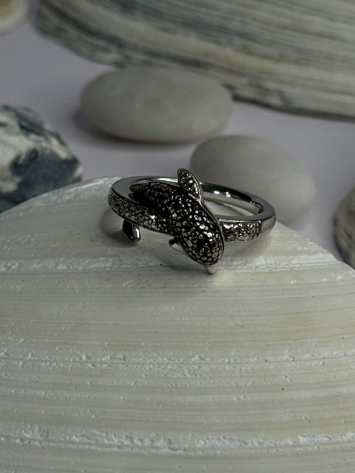 925 Sterling Silver Dolphin Diamond Ring Size 7