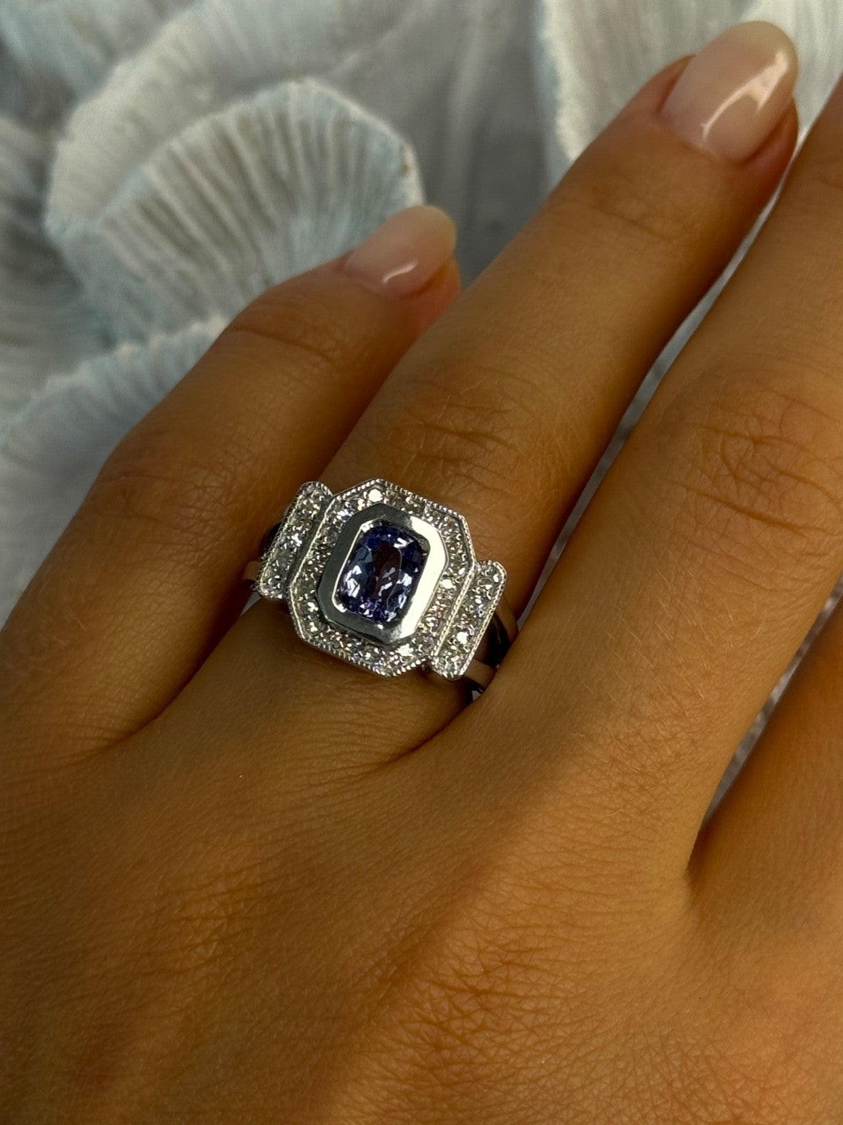 14K White Gold Tanzanite & Diamond Ring Size 6