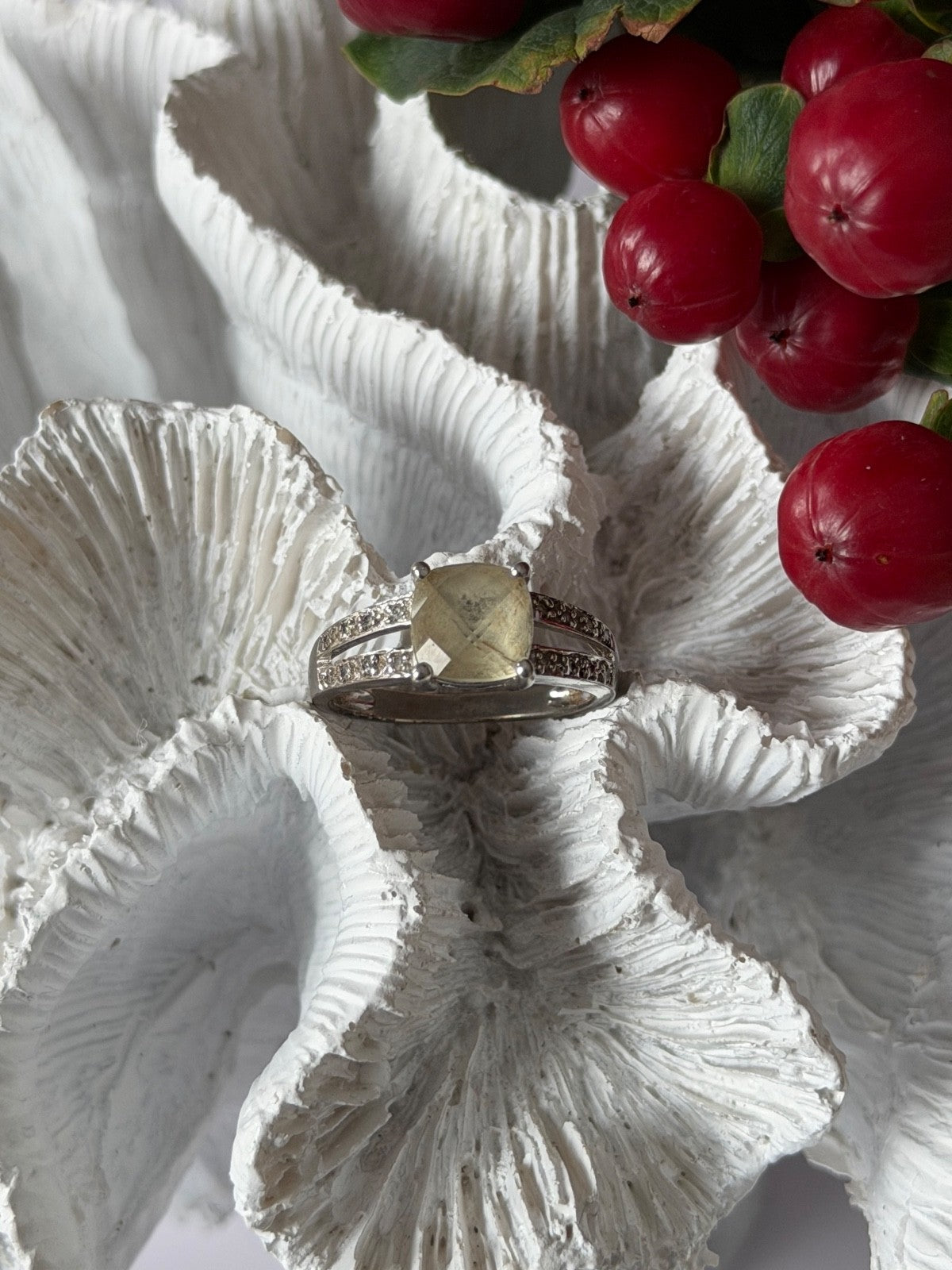 925 Sterling Silver Lemon Citrine Ring Size 8