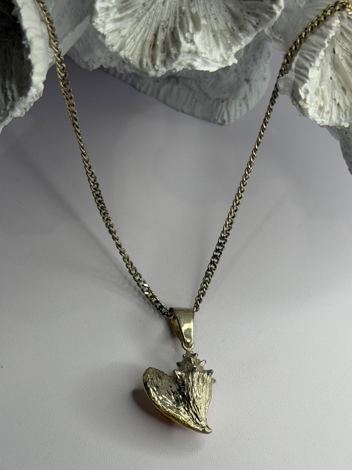 925 Sterling Silver Conch Shell Necklace