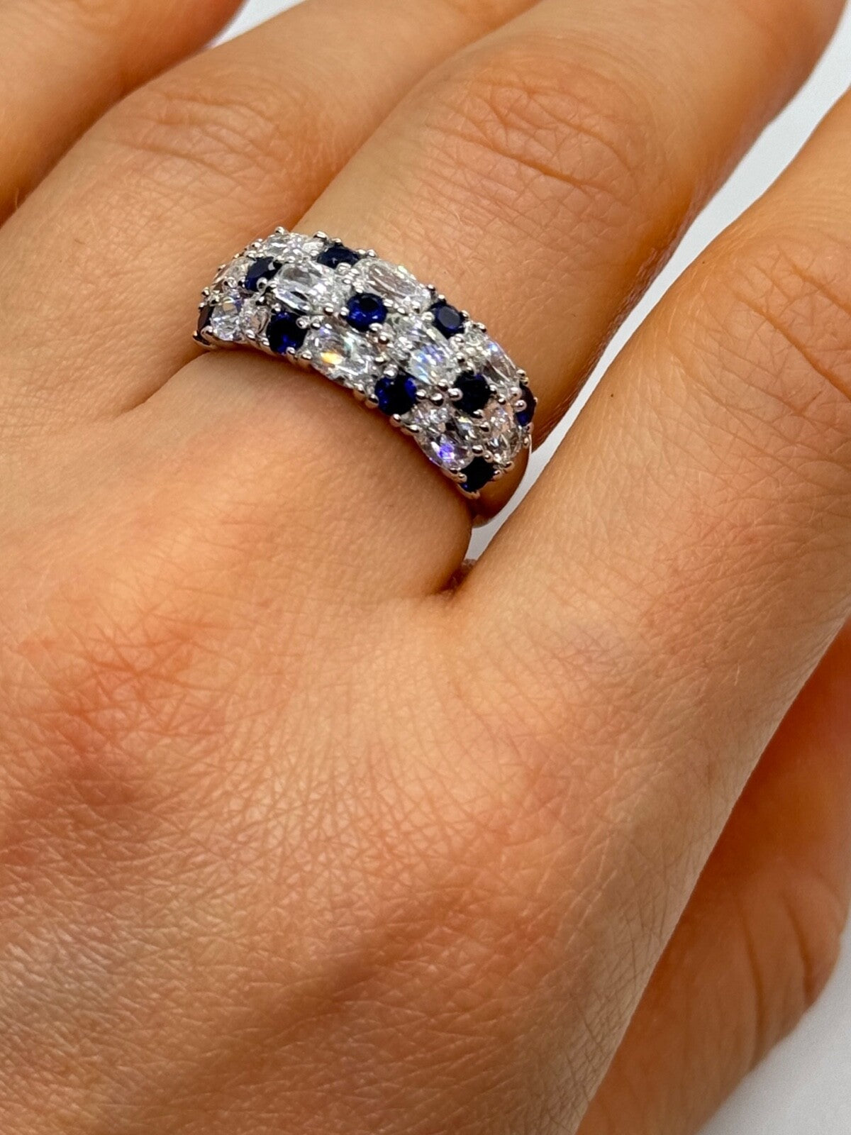 925 Sterling Silver CZ Ring Size 7