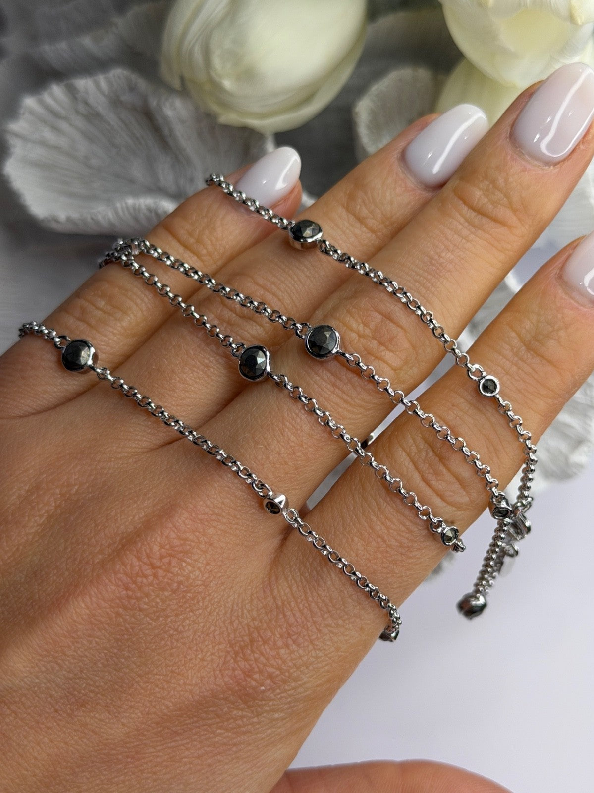 Beautiful 925 Sterling Silver Hematite Necklace Length 32 in
